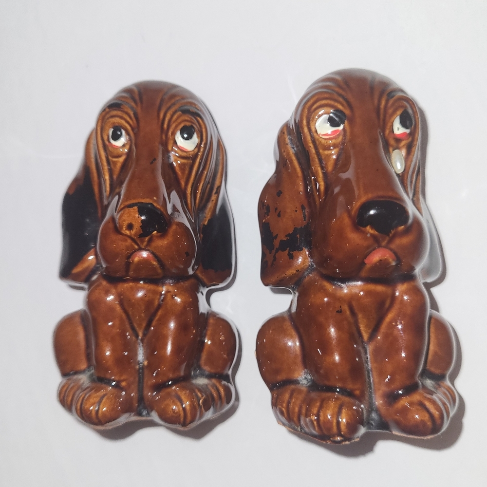 Vintage Hound Dog Salt & Pepper shakers